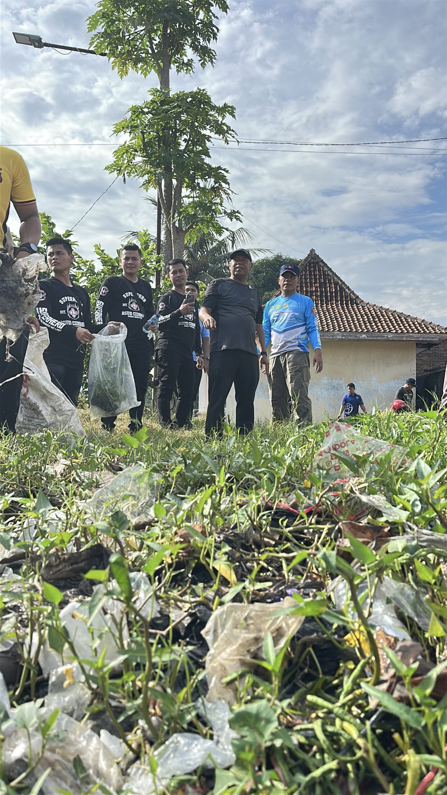 Majalengka SAE-keun Lingkungan Melalui Program “Selasa Berseri” dan “Geber Jumat”