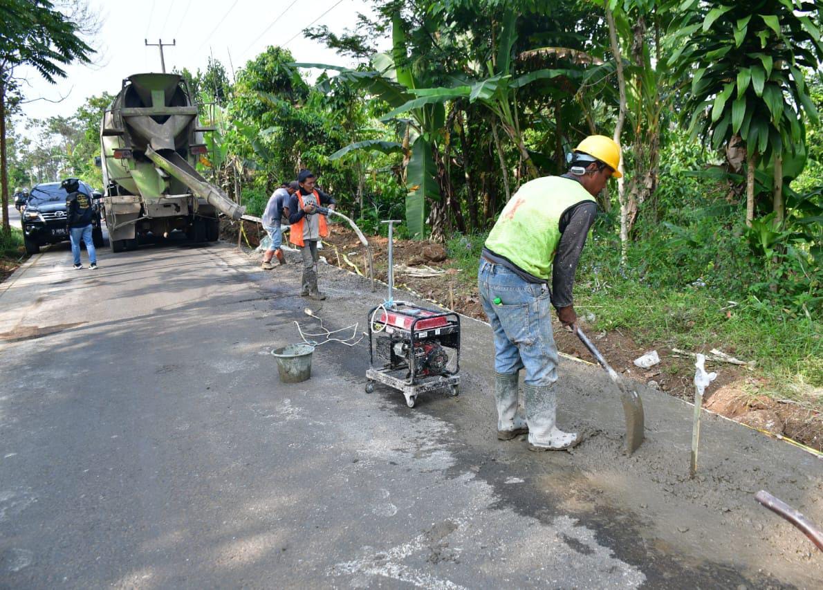 Bupati Majalengka Tegaskan Pengawasan Ketat dan Kualitas Pekerjaan PUTR. “Tidak Ada Lagi Proyek Asal Jadi”