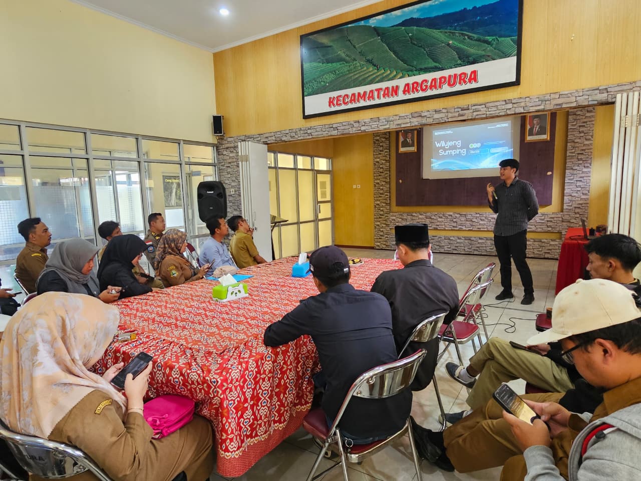 Diskominfo Majalengka Gencarkan Edukasi Penggunaan Media Sosial yang Bijak dan Produktif